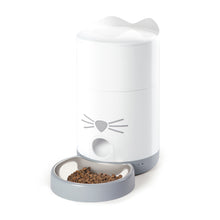 Distributeur intelligent pour chat